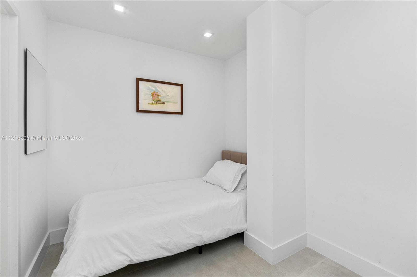 100 Lincoln Rd 1608 photo 11