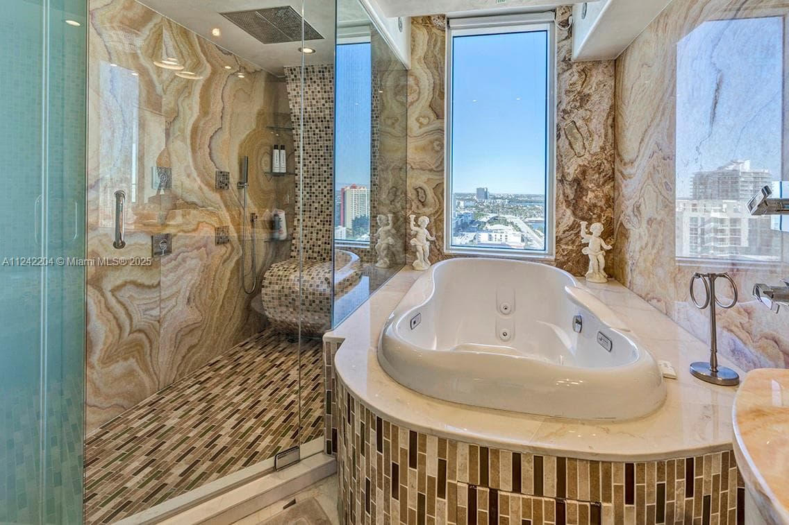 16699 Collins Ave 2508 photo 15