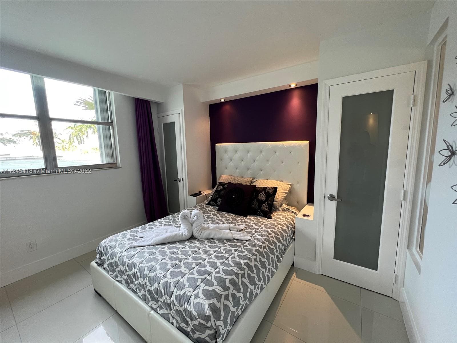 5161 Collins Ave 309 photo 5