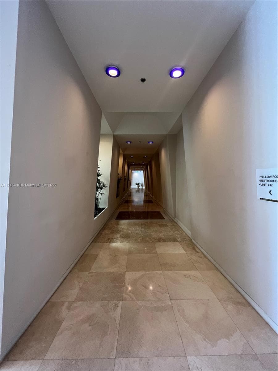 5161 Collins Ave 309 photo 25