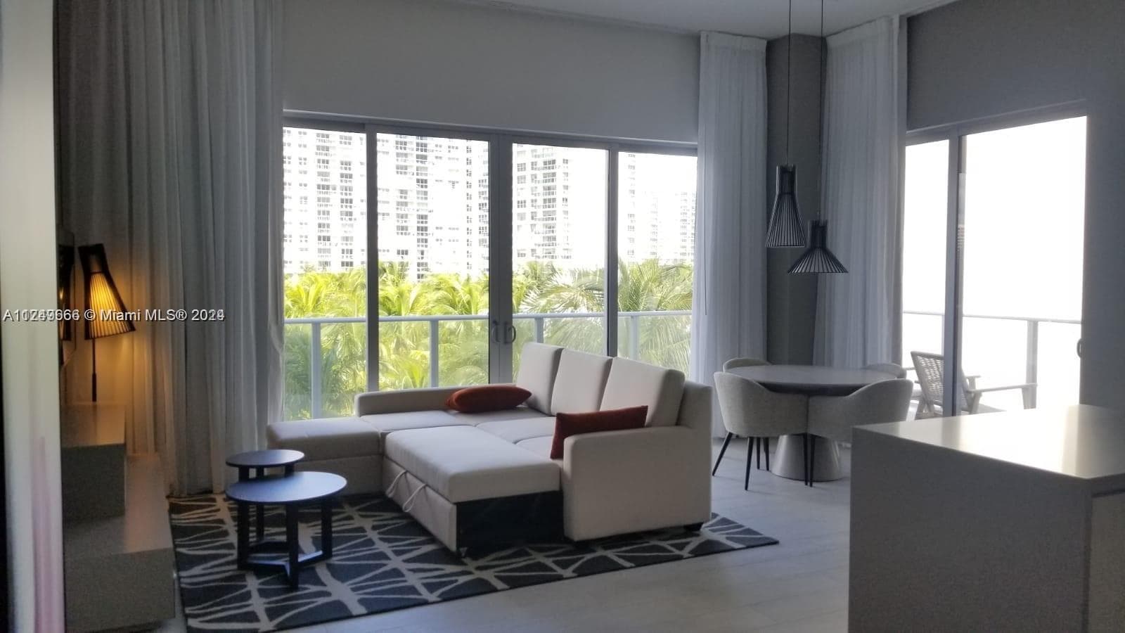 4010 S Ocean Dr R301 photo 1