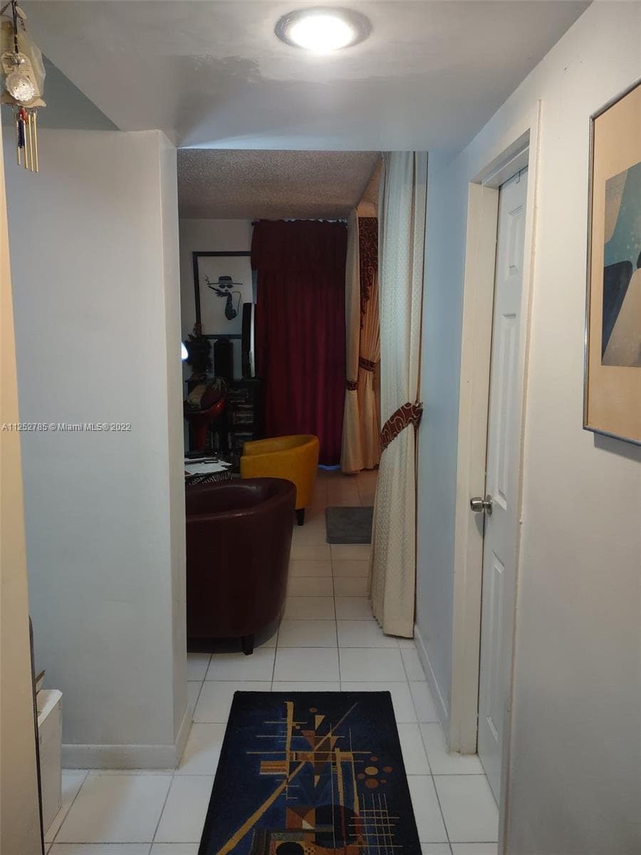 4747 Collins Ave 107 photo 5