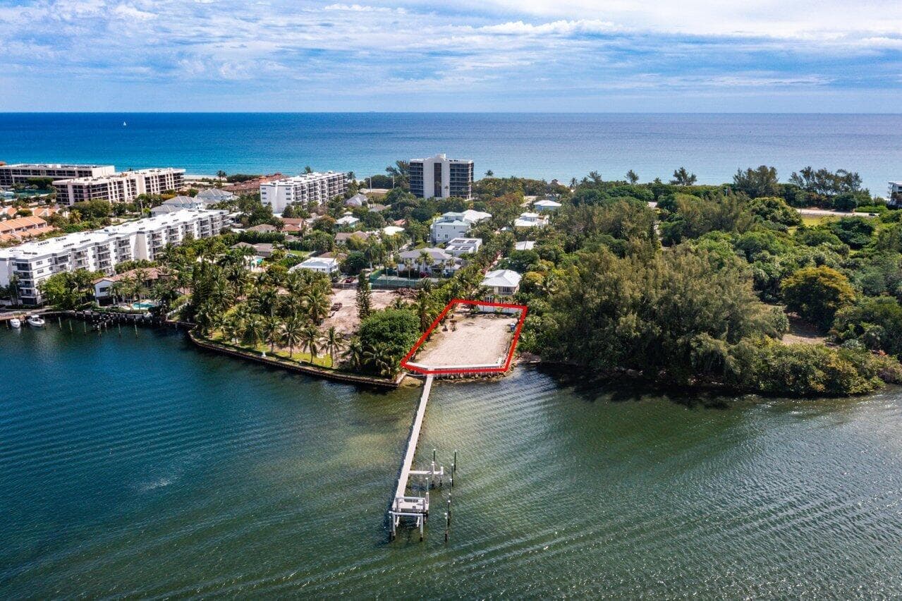 900 Lago Mar Lane 200 photo 6