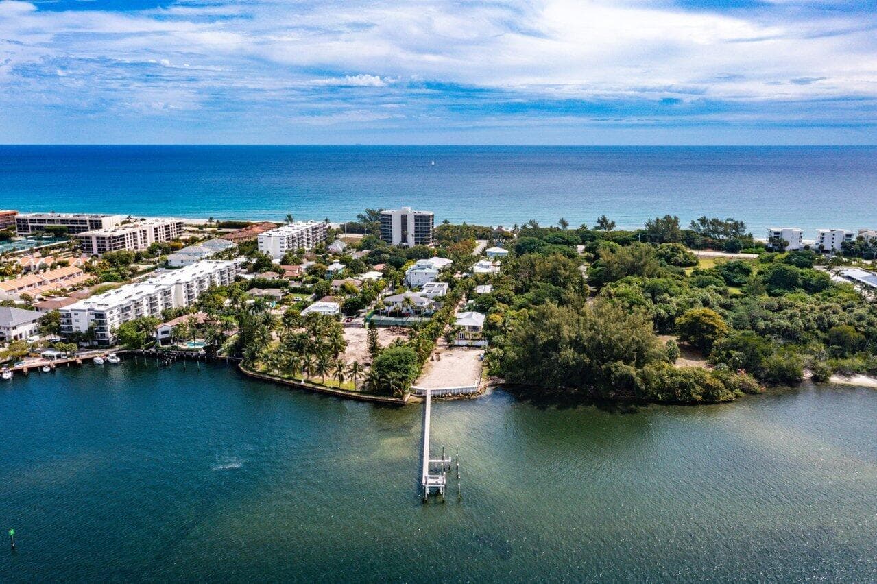 900 Lago Mar Lane 200 photo 8