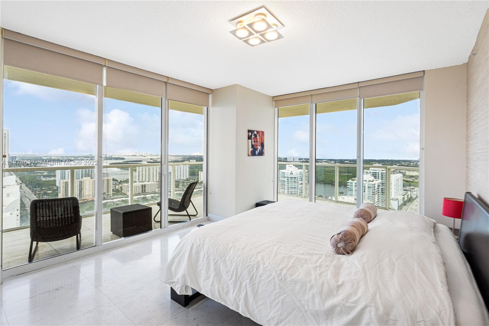 16699 Collins Ave 4108 photo 10