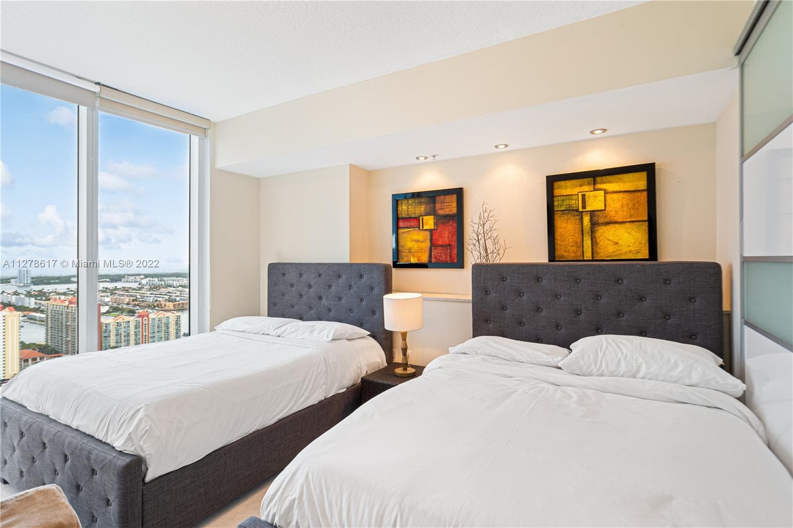 16699 Collins Ave 4108 photo 14