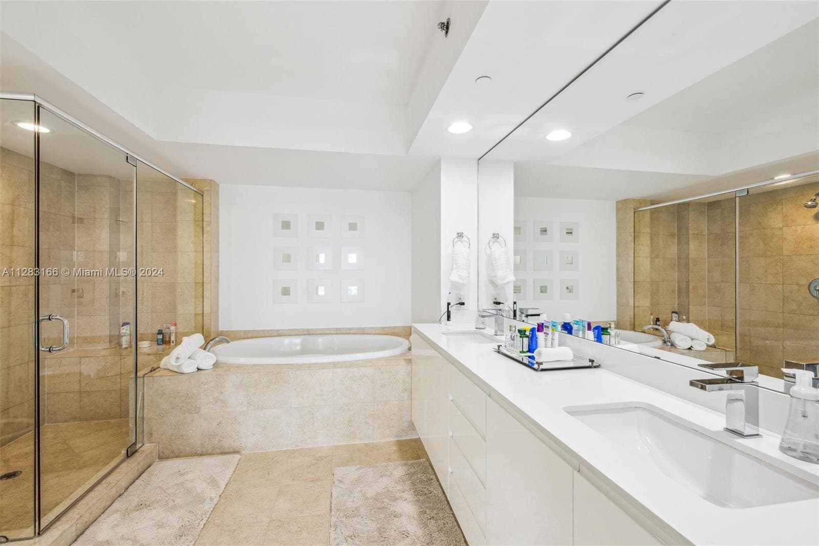 1830 S OCEAN DR 2102 photo 13