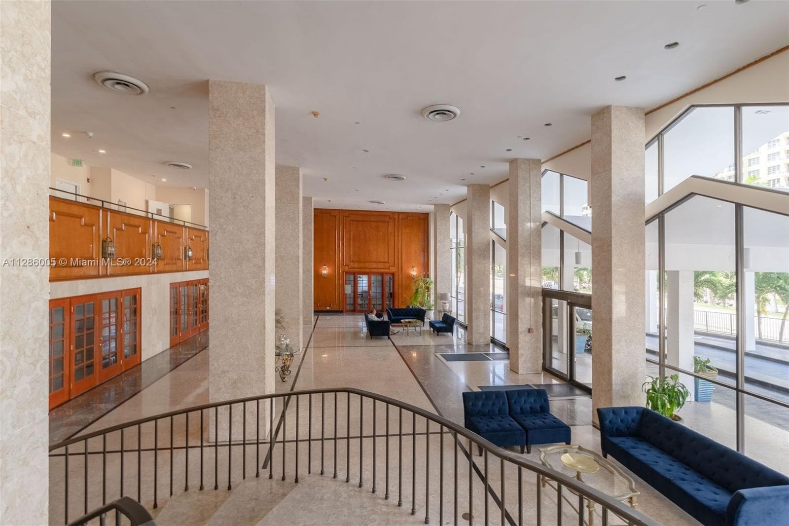 5601 Collins Ave 1206 photo 25