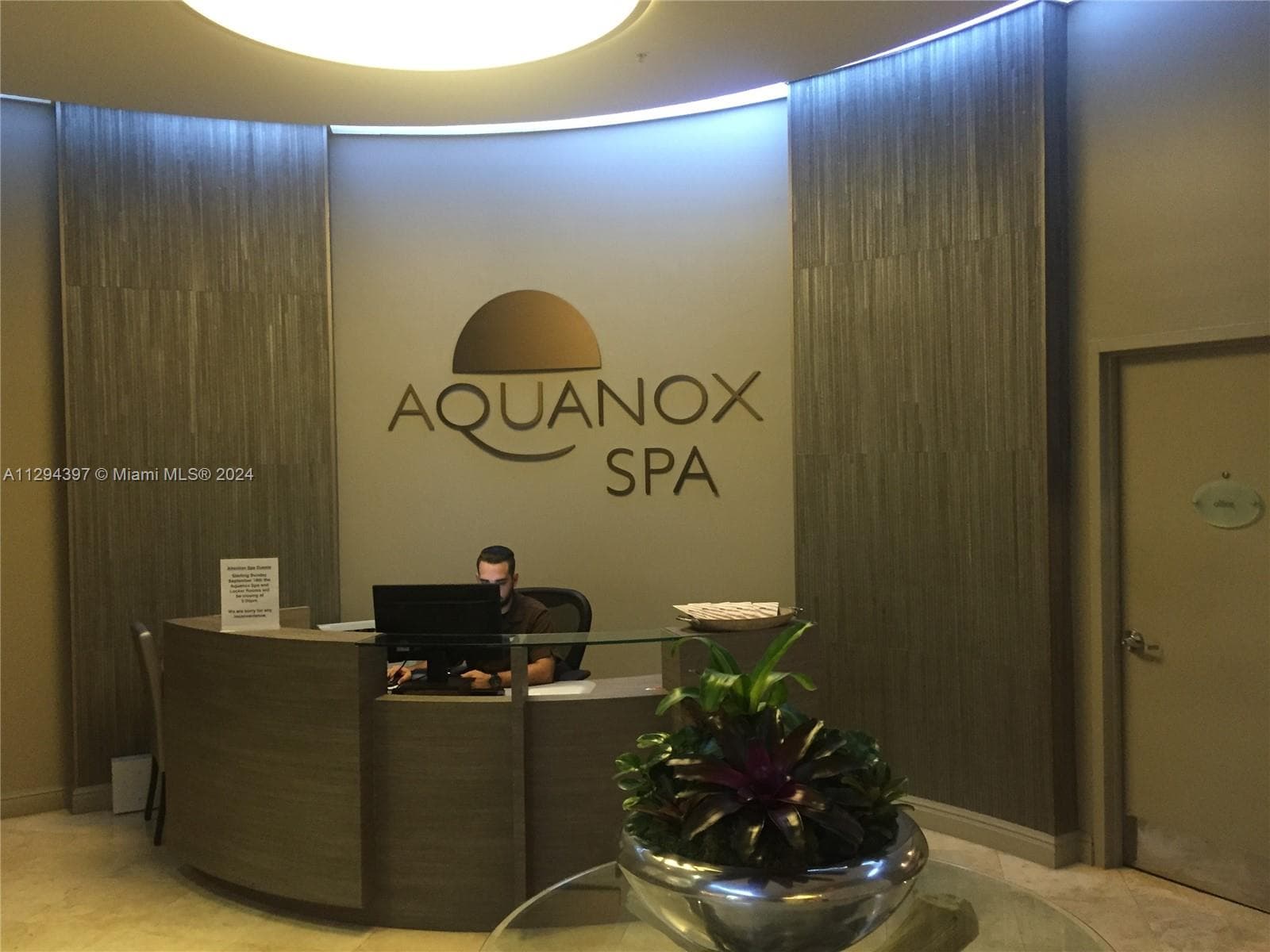 18001 Collins Ave 501 photo 24