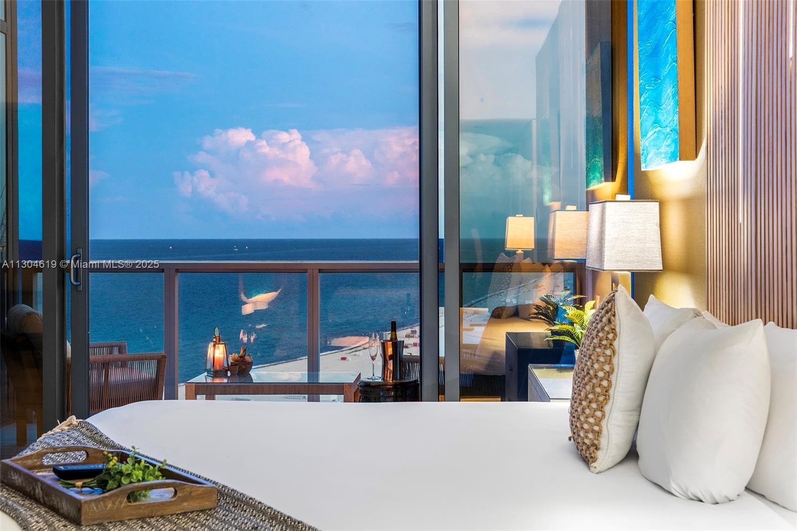 2201 Collins Ave 1926/PH- photo 23