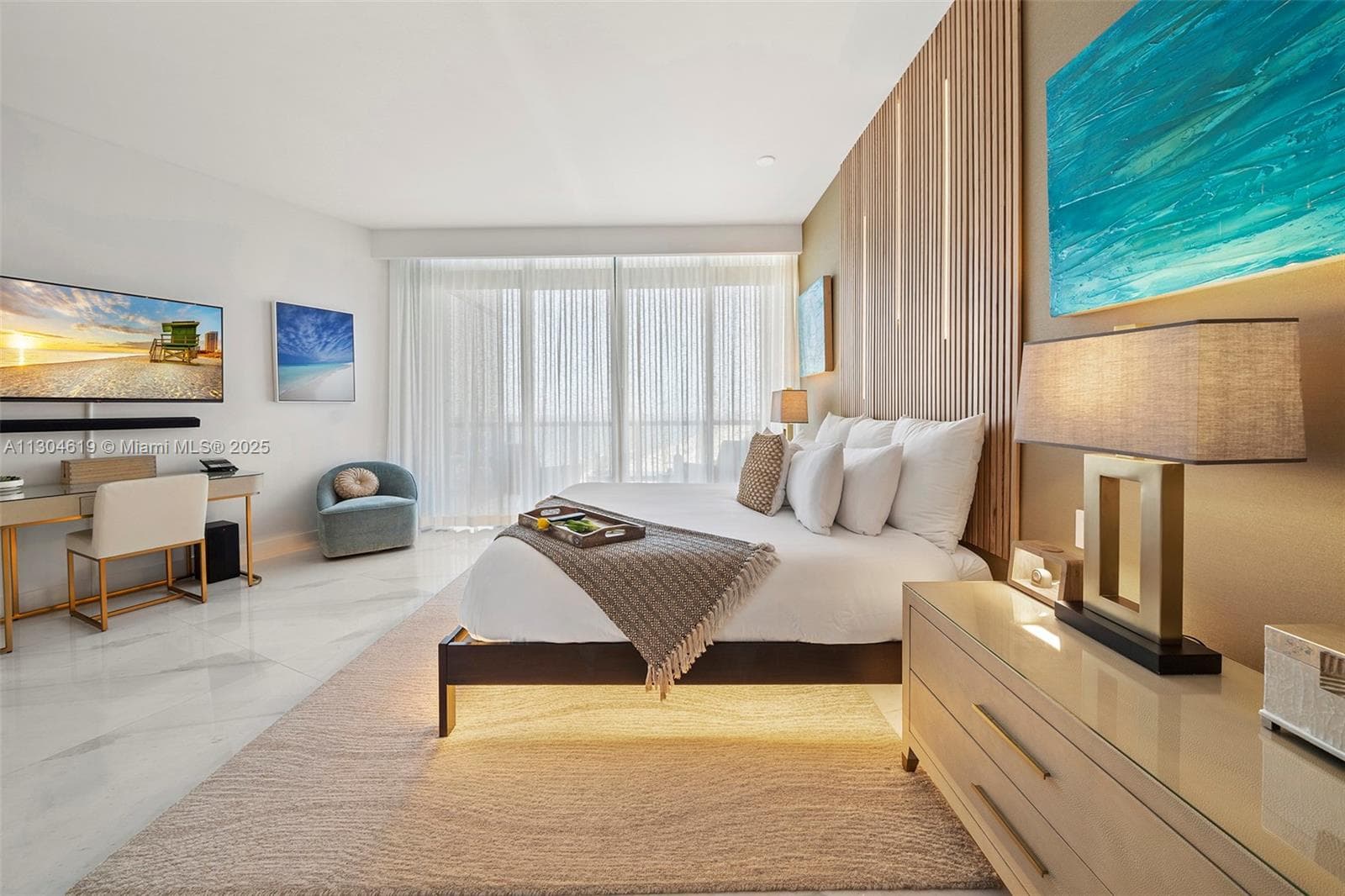 2201 Collins Ave 1926/PH- photo 17
