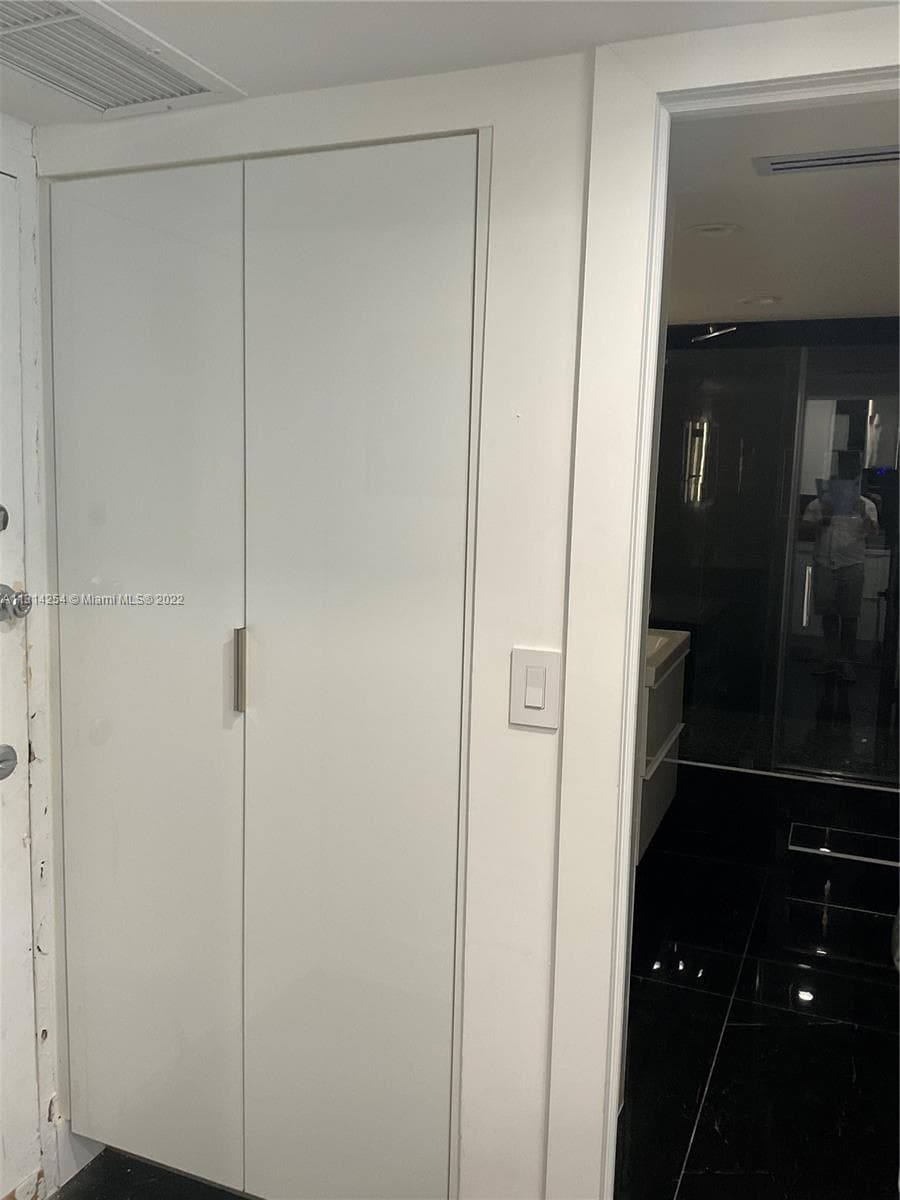 3180 S Ocean Dr 1503 photo 11