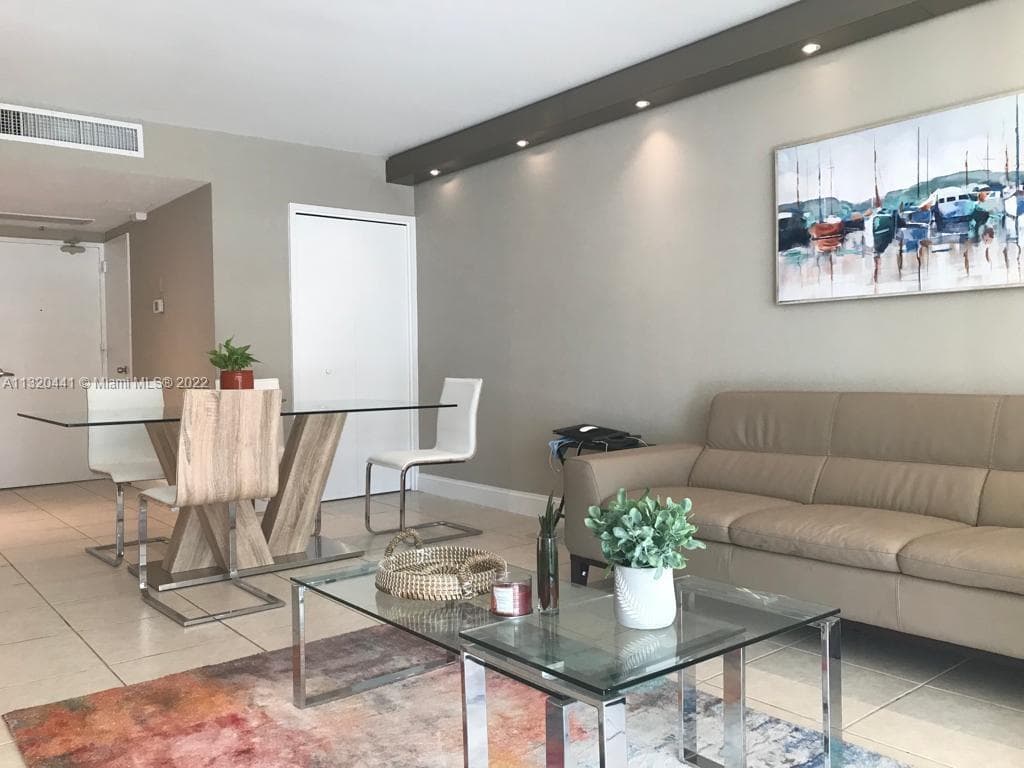 5151 Collins Ave 727 photo 10