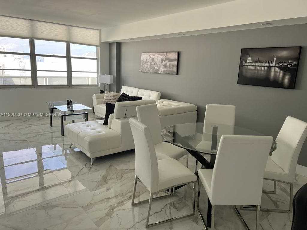 3725 Ocean Dr 1503 photo 5
