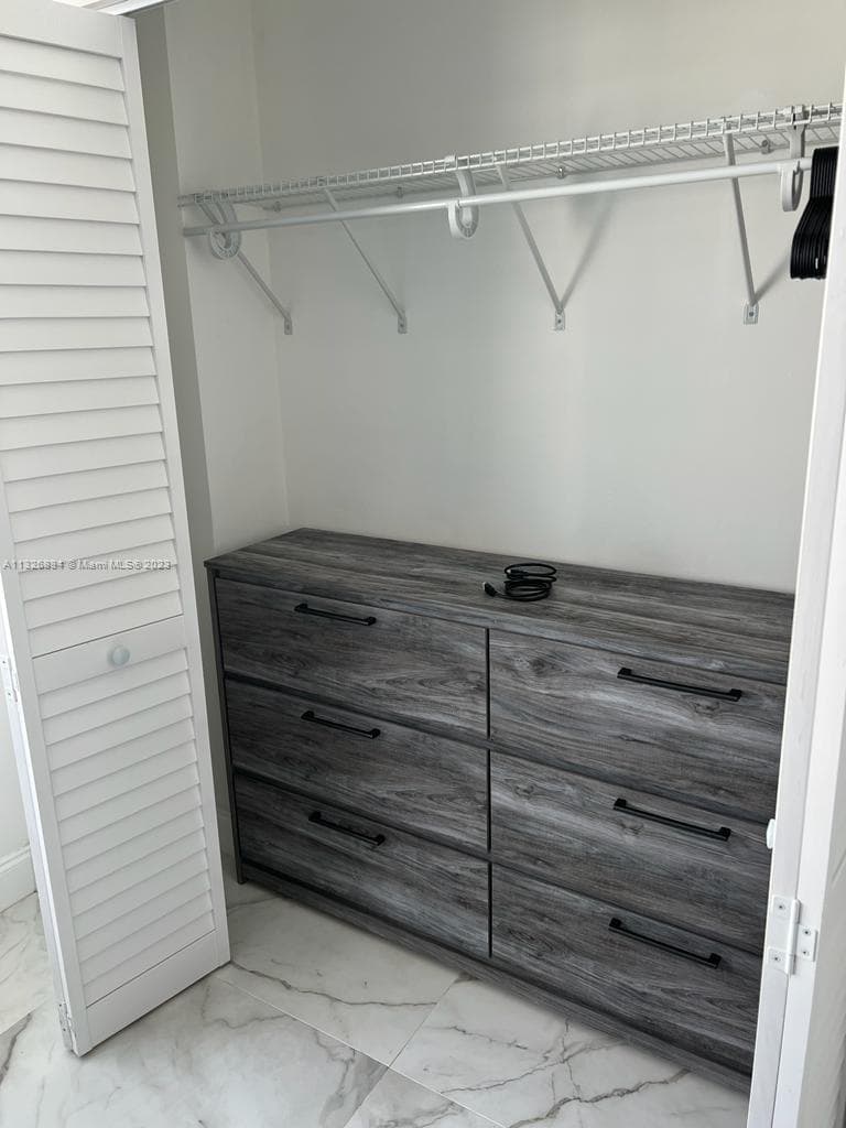 3725 Ocean Dr 1503 photo 19