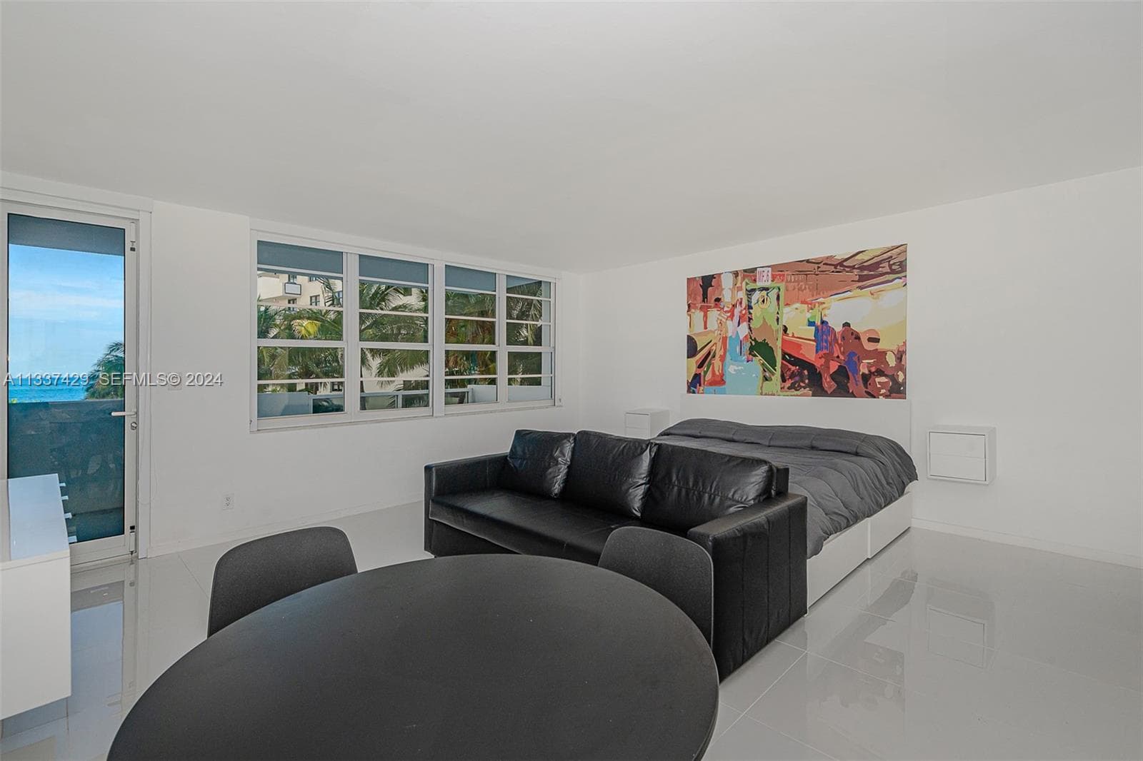 100 Lincoln Rd 519 photo 2