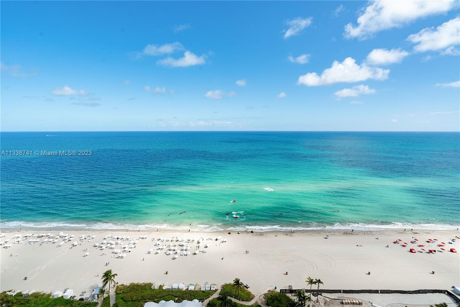 18001 Collins Ave 2009 photo 19