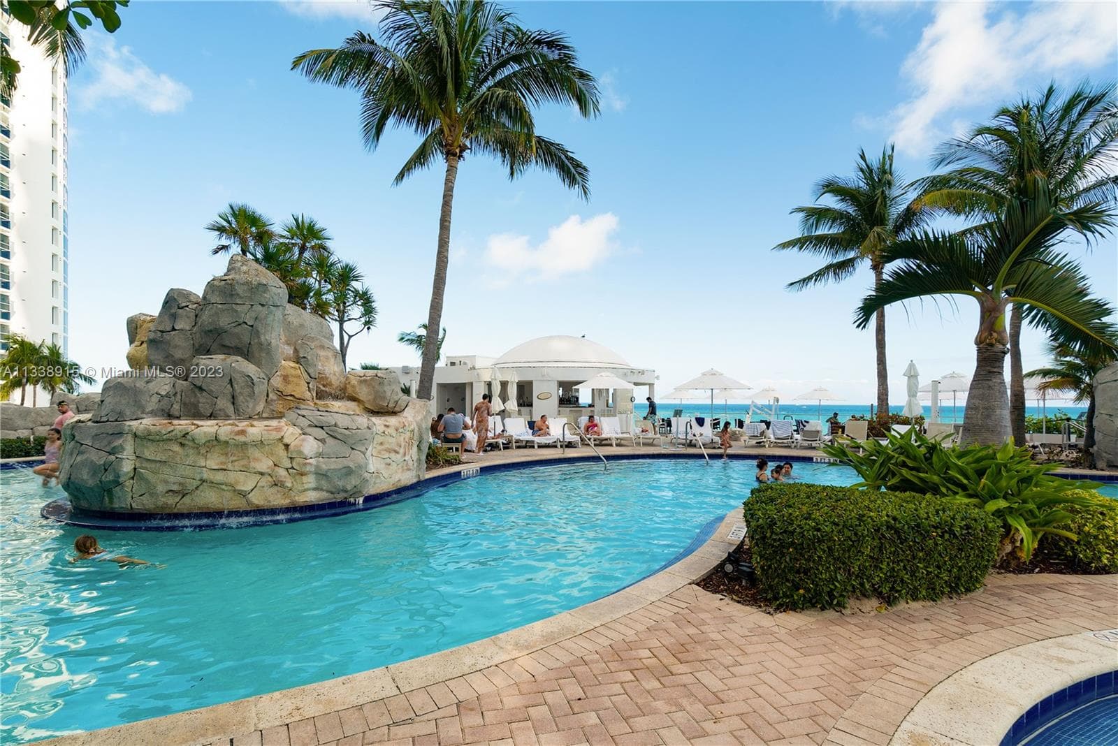 18001 Collins Ave 2109 photo 23