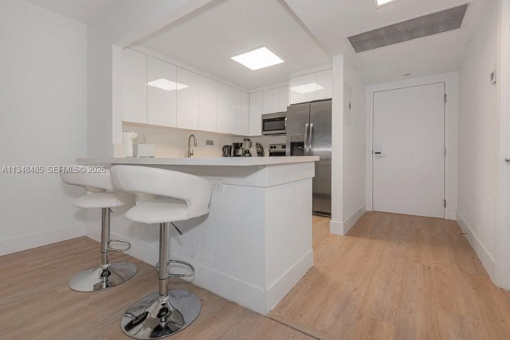 2301 Collins Ave 927 photo 25