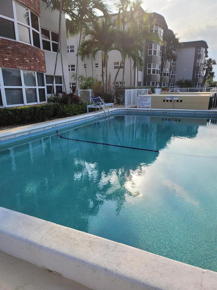 3031 NE 51st Street 305w photo 21