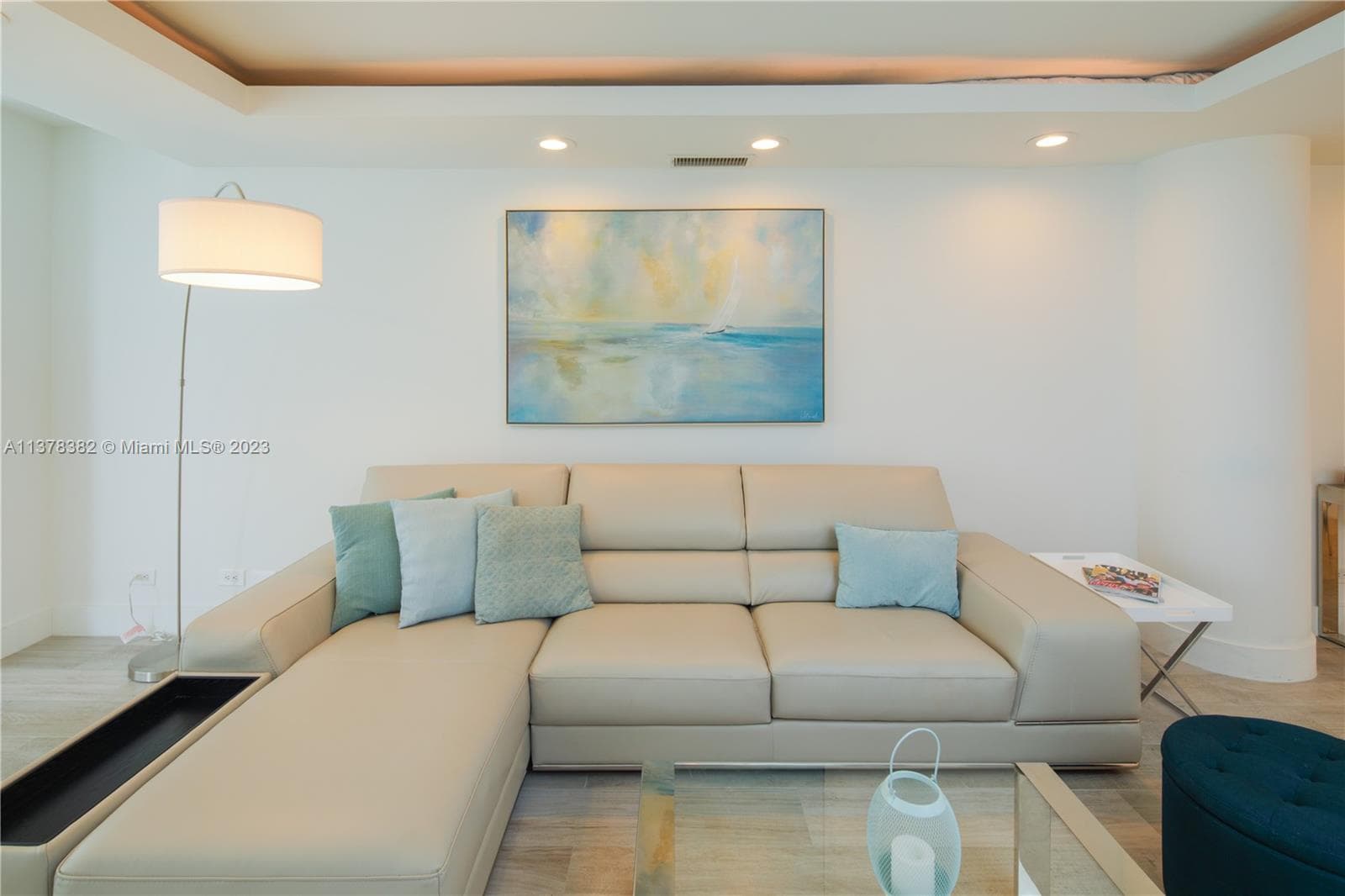 5005 Collins Ave 610 photo 8