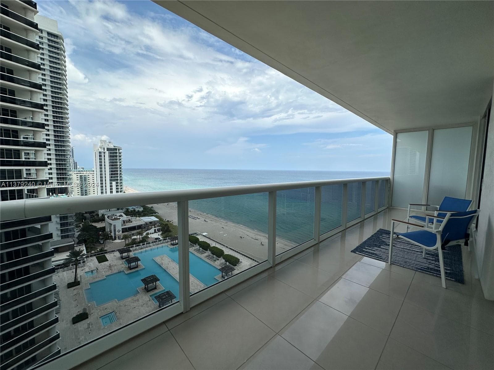 1830 S Ocean Dr 2010 photo 14