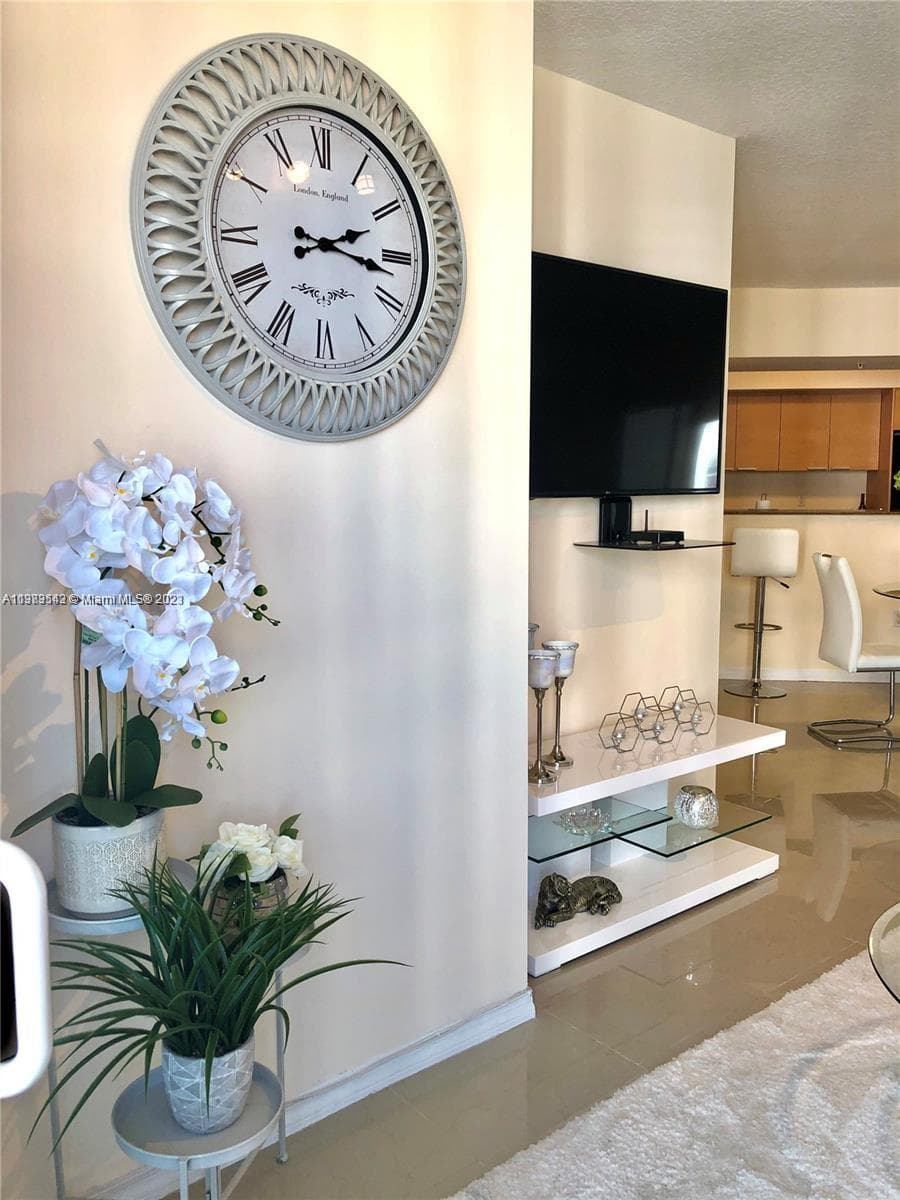 16699 Collins Ave 1705 photo 8