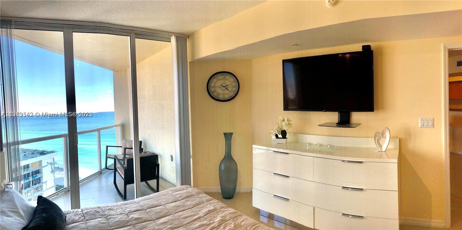 16699 Collins Ave 1705 photo 21