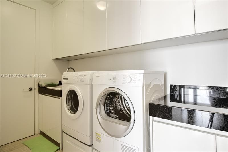 9705 Collins Ave 1003N photo 21