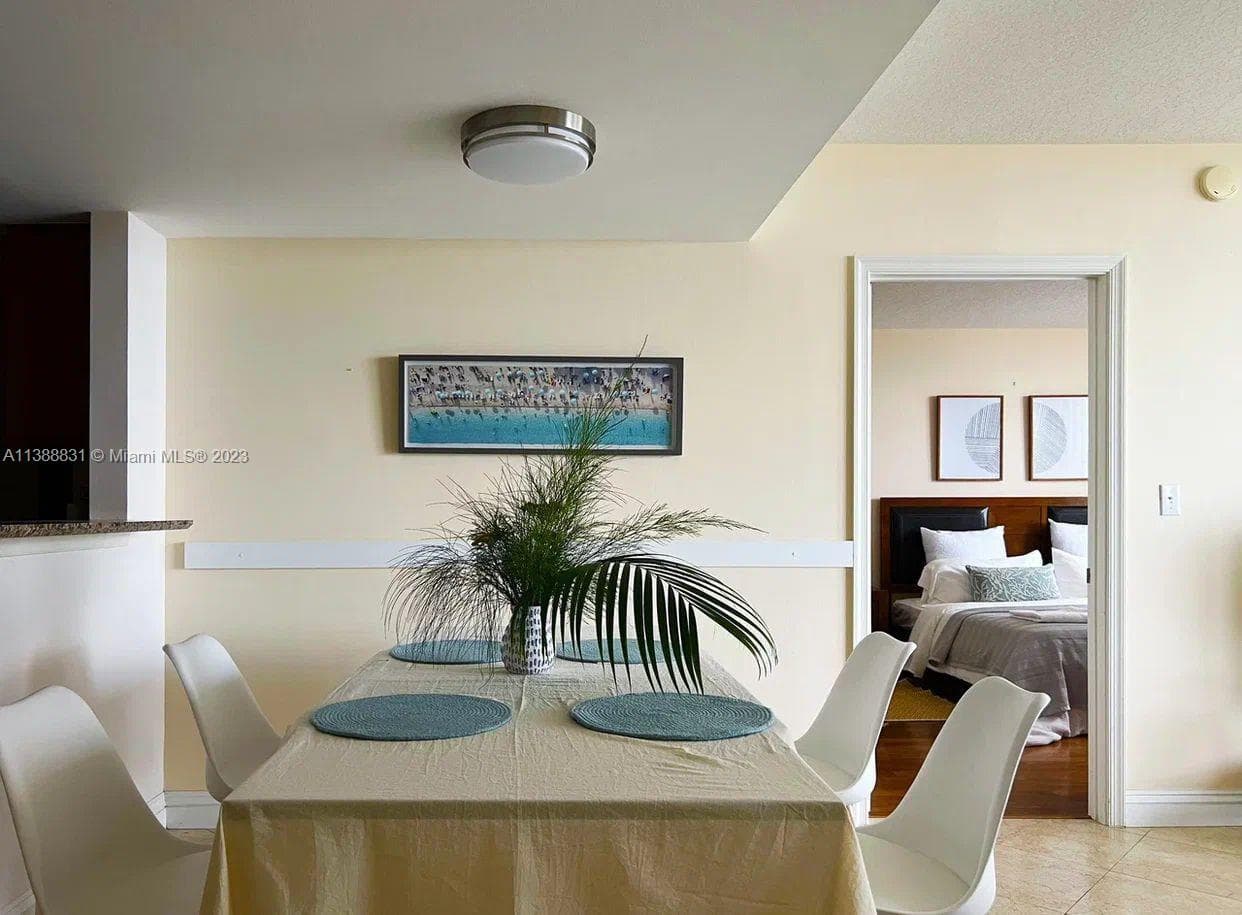 2080 S Ocean Dr 806 photo 7