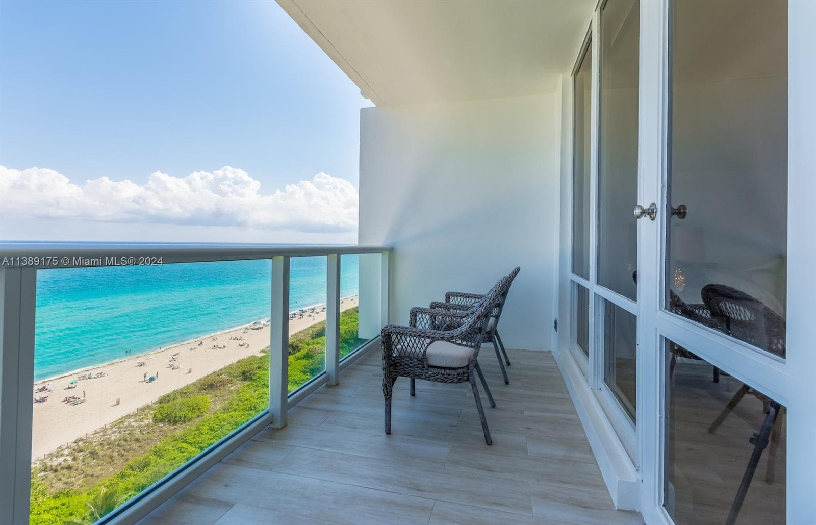 5601 Collins Ave 1204 photo 6