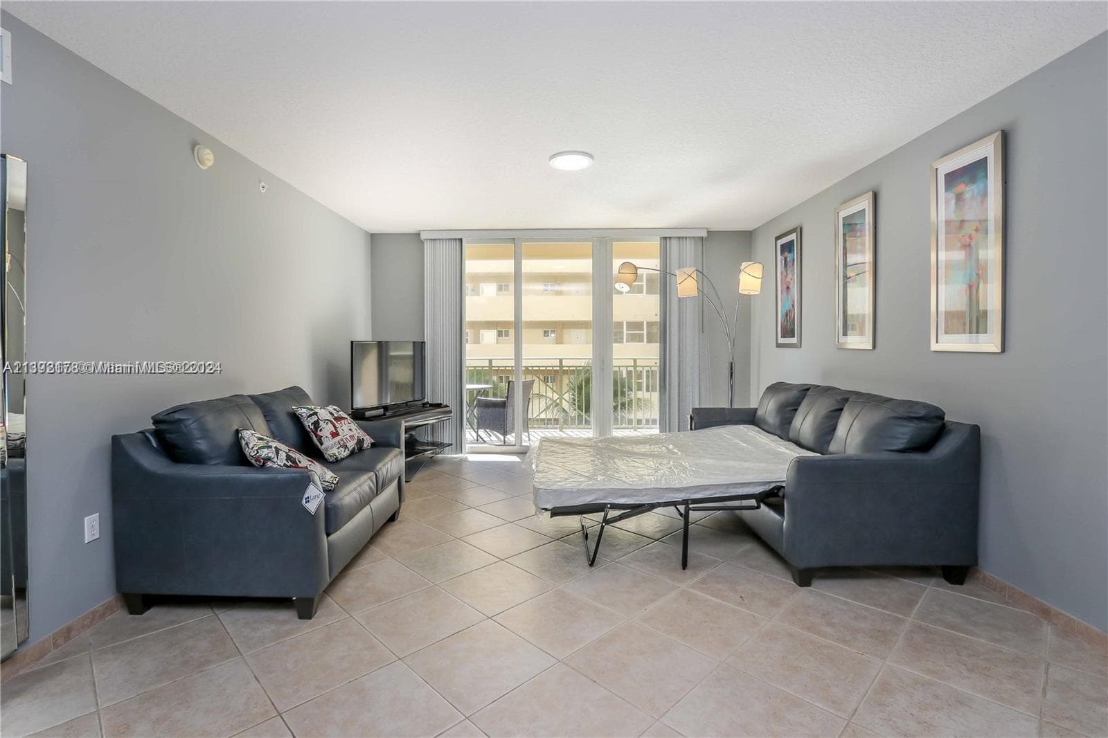 2080 S OCEAN DR 309 photo 23