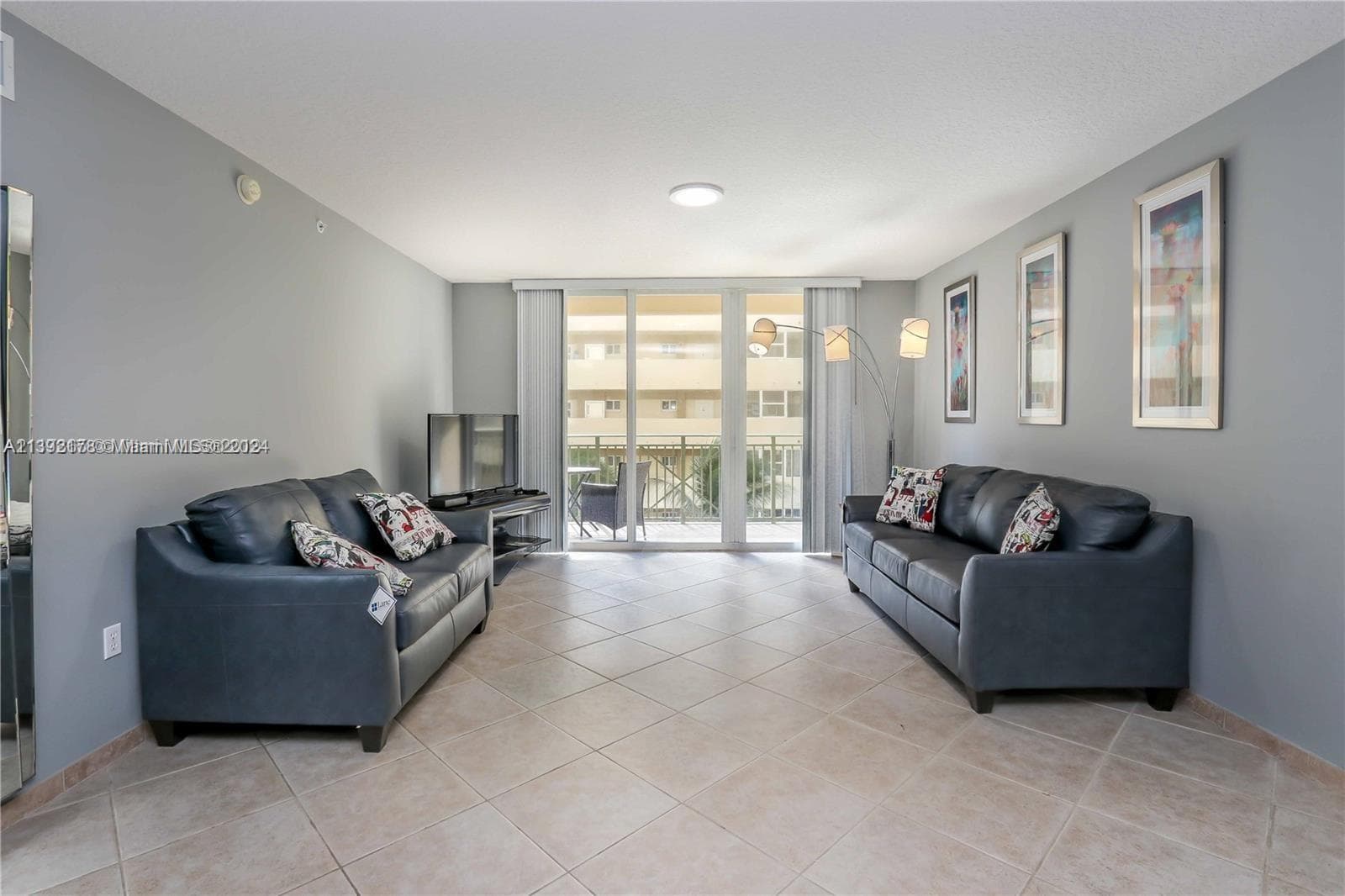 2080 S OCEAN DR 309 photo 21