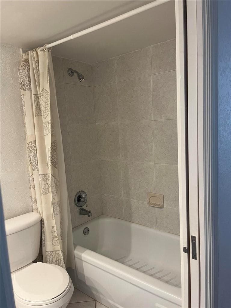 101 Briny Avenue 2402 photo 17