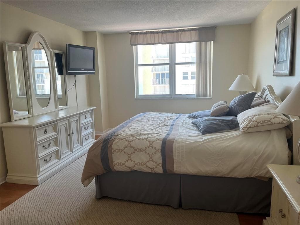 101 Briny Avenue 2402 photo 10