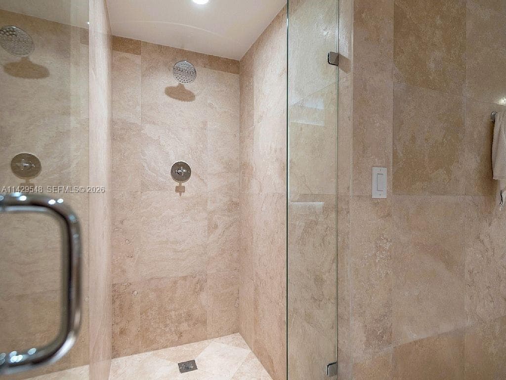 102 24th St 1006 photo 13