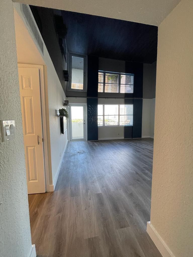 401 Golden Isles Drive 1104 photo 11
