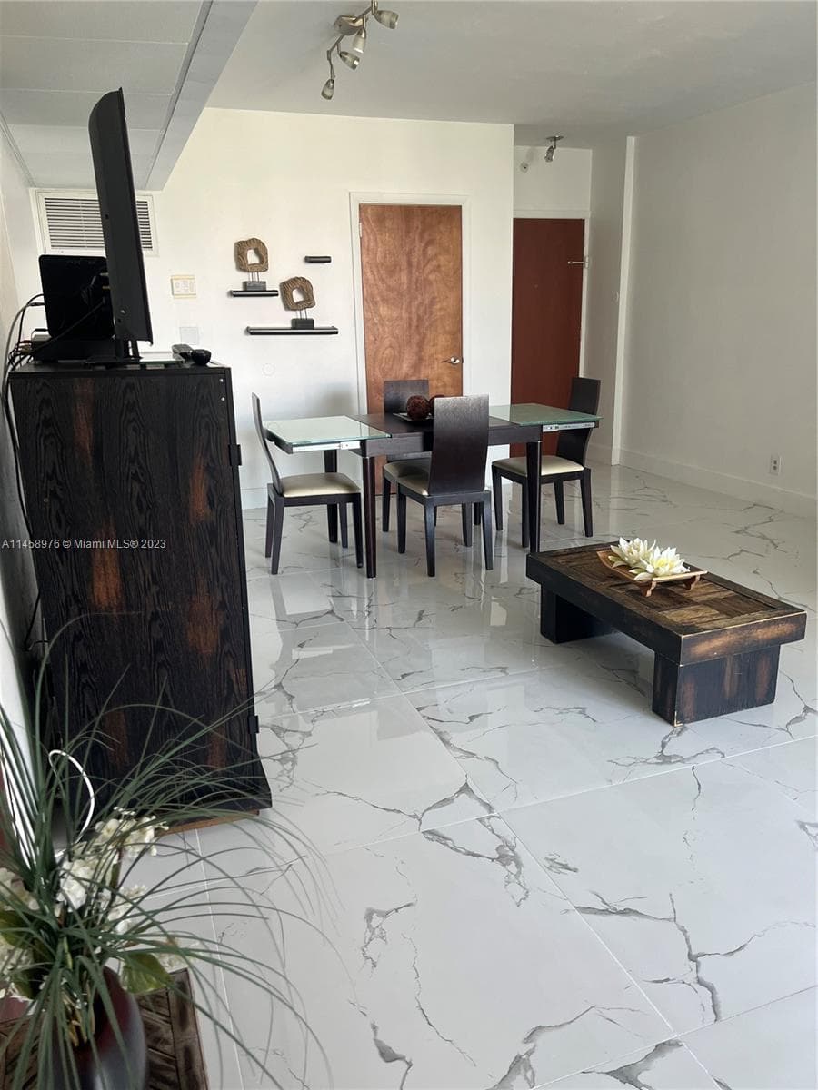 3801 S Ocean Dr 6S photo 6