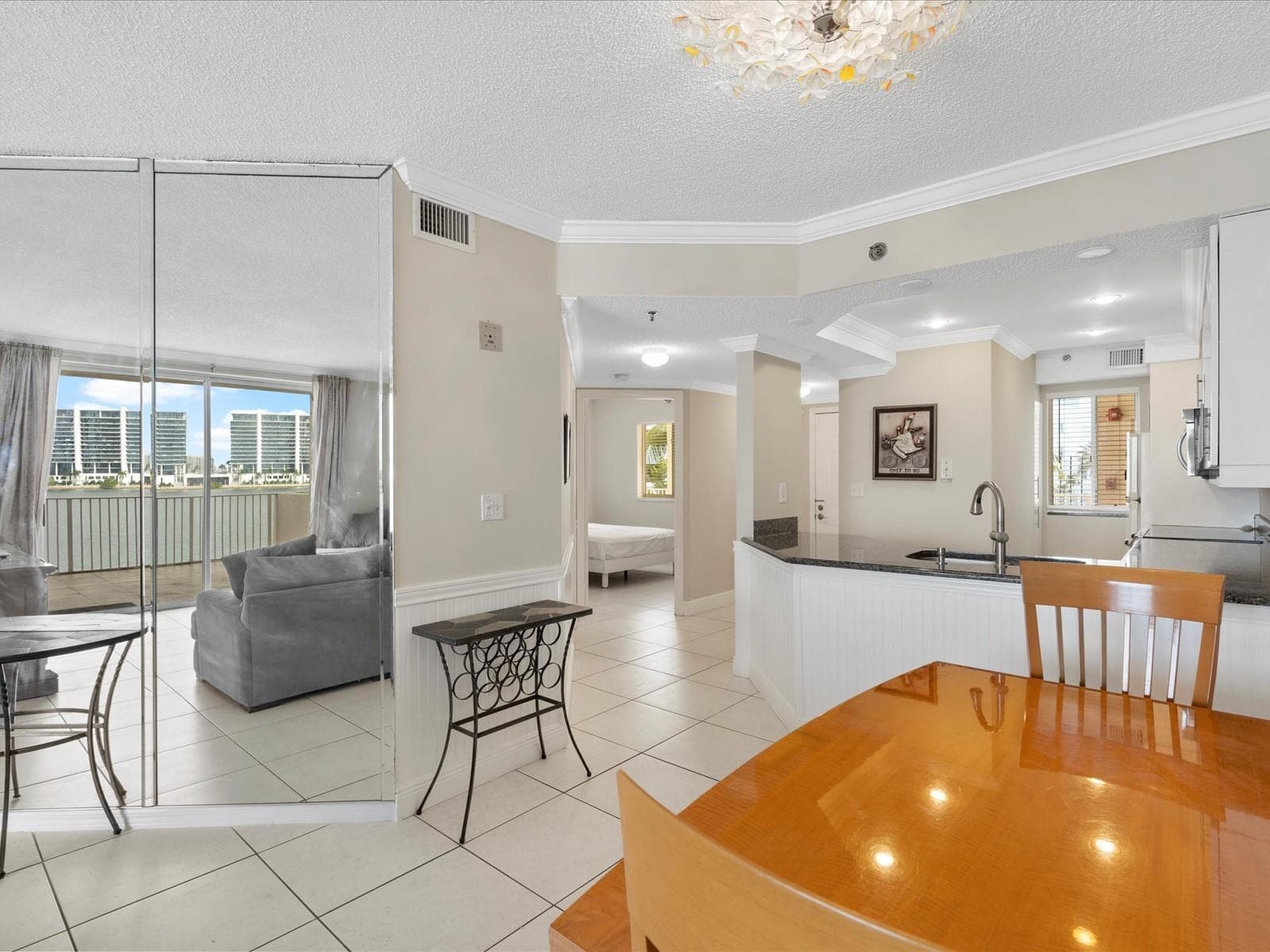 18260 N Bay Road 304 photo 20