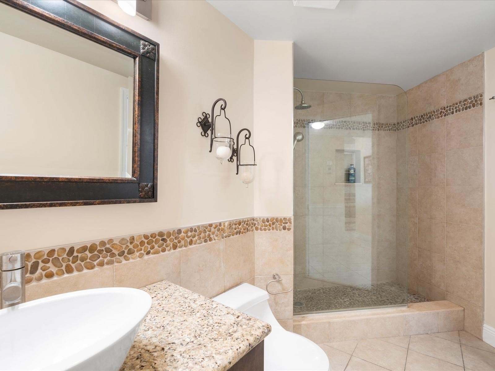 18260 N Bay Road 304 photo 11