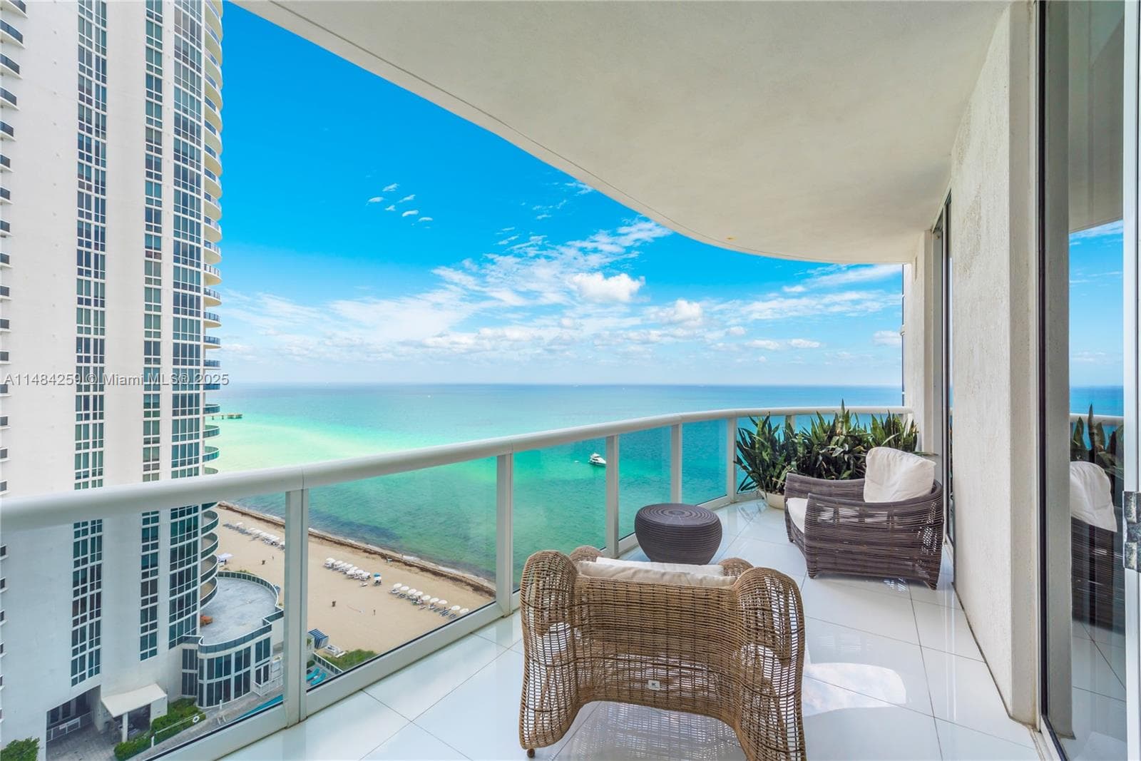15811 Collins Ave 1702 photo 25