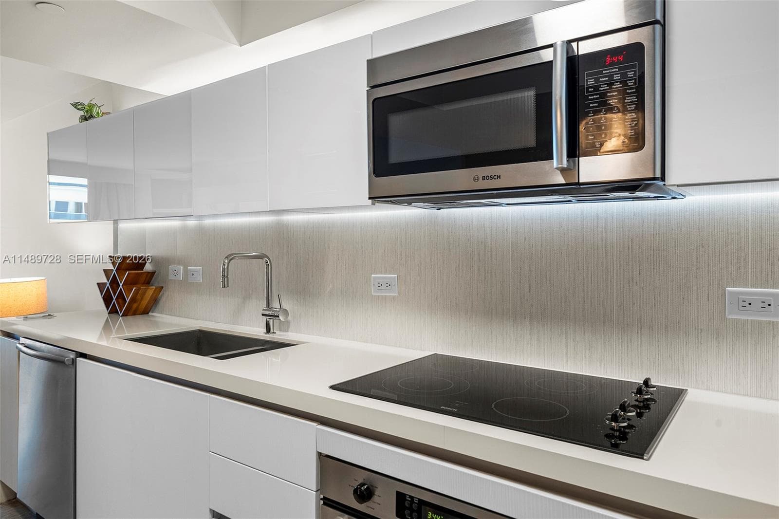 102 24th St 1412 photo 11