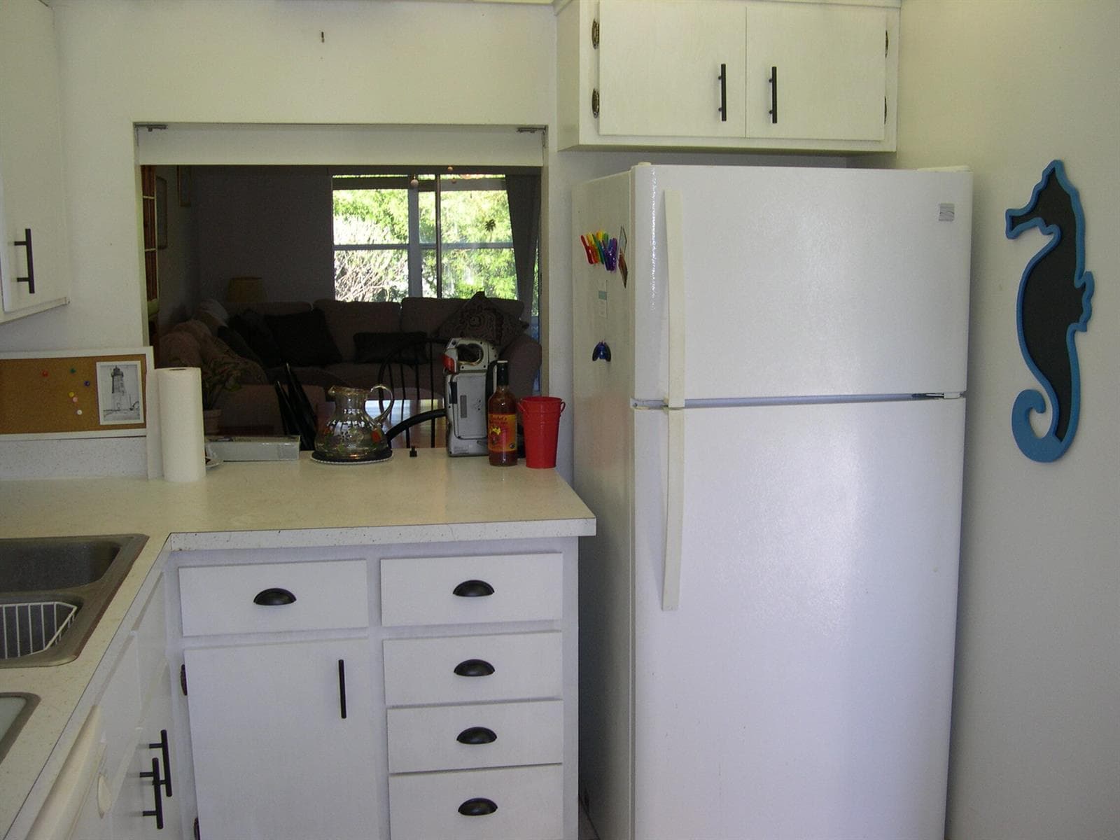 1172 Commodore Court 204 photo 6