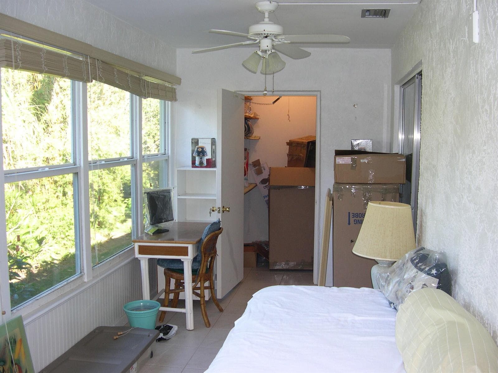 1172 Commodore Court 204 photo 16