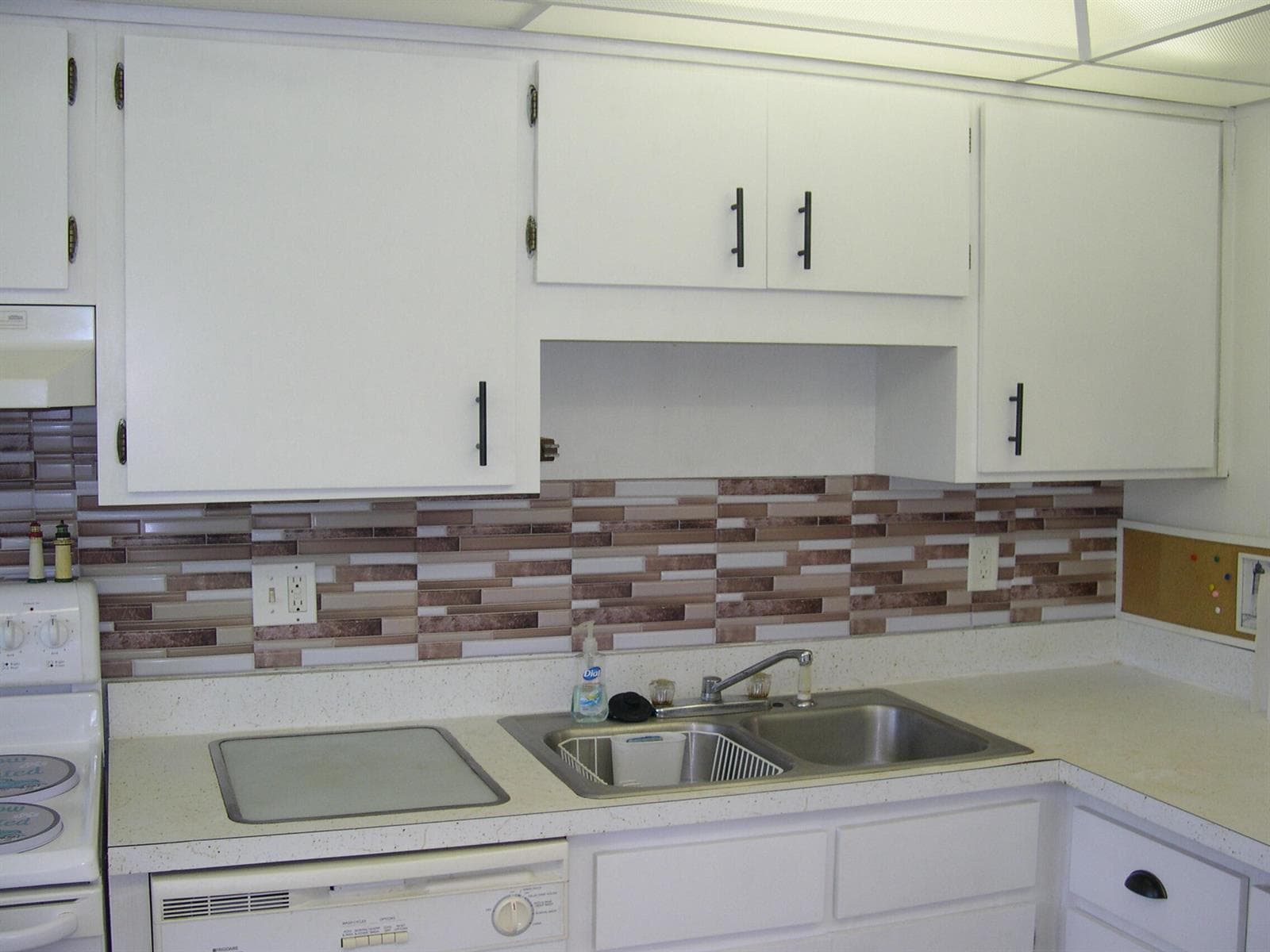 1172 Commodore Court 204 photo 7