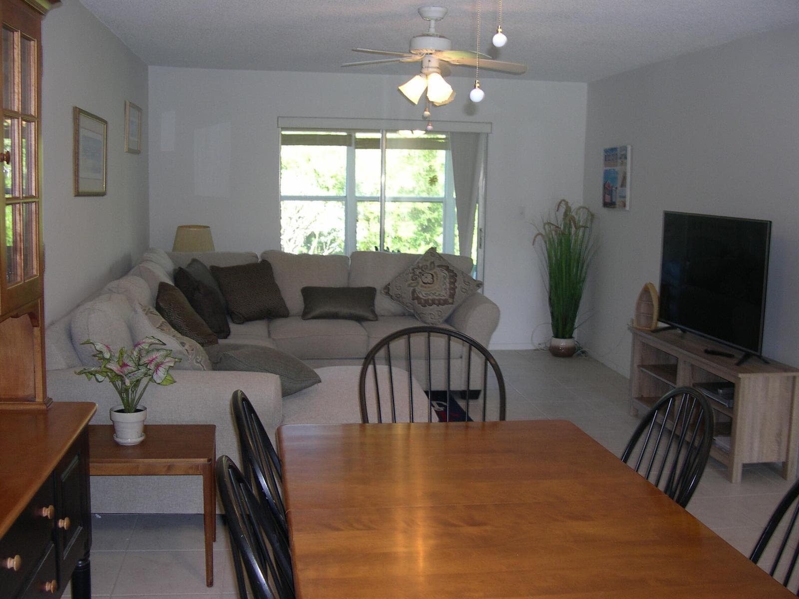 1172 Commodore Court #204 1