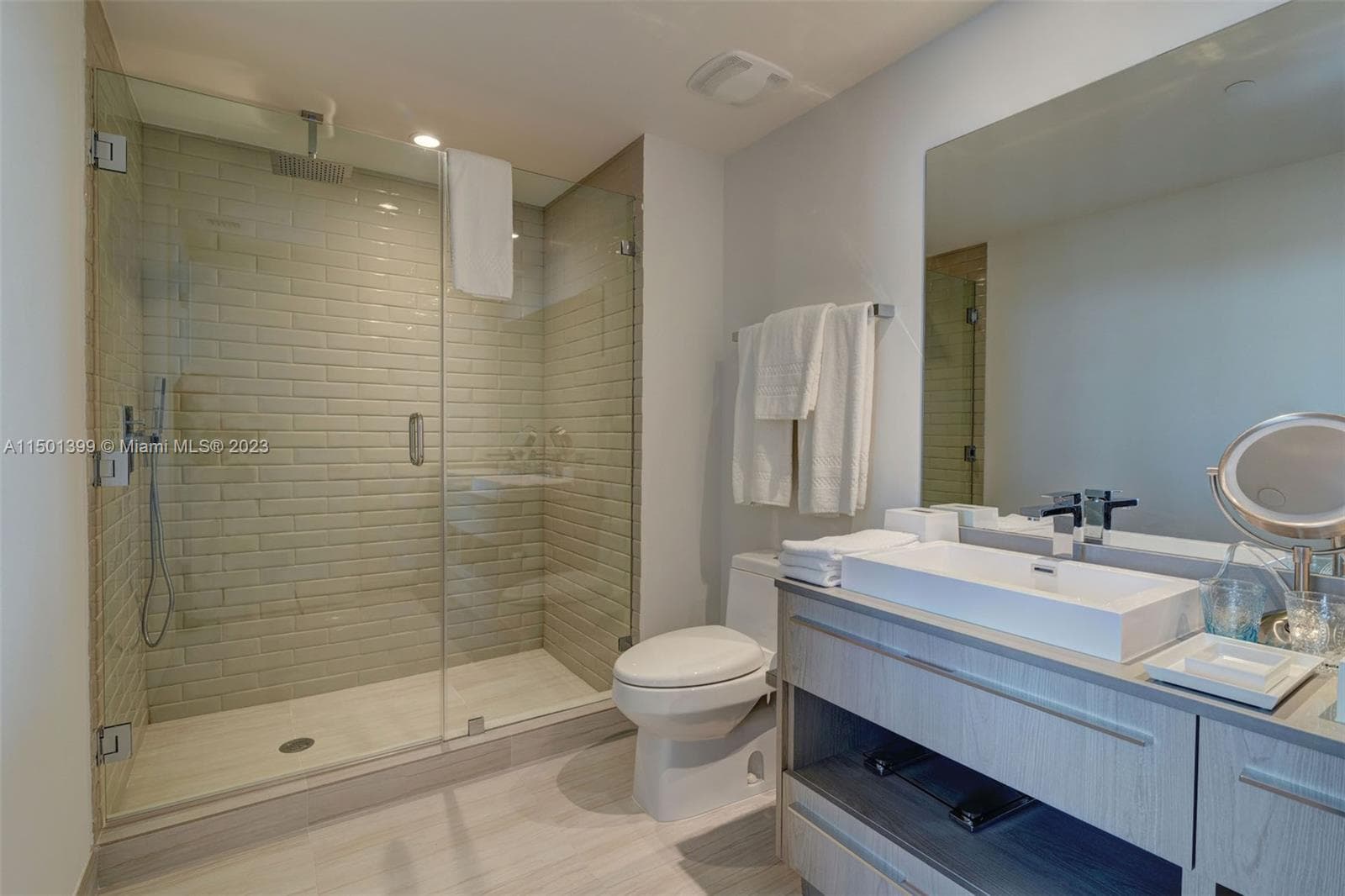 4010 S Ocean Dr R2106 photo 16