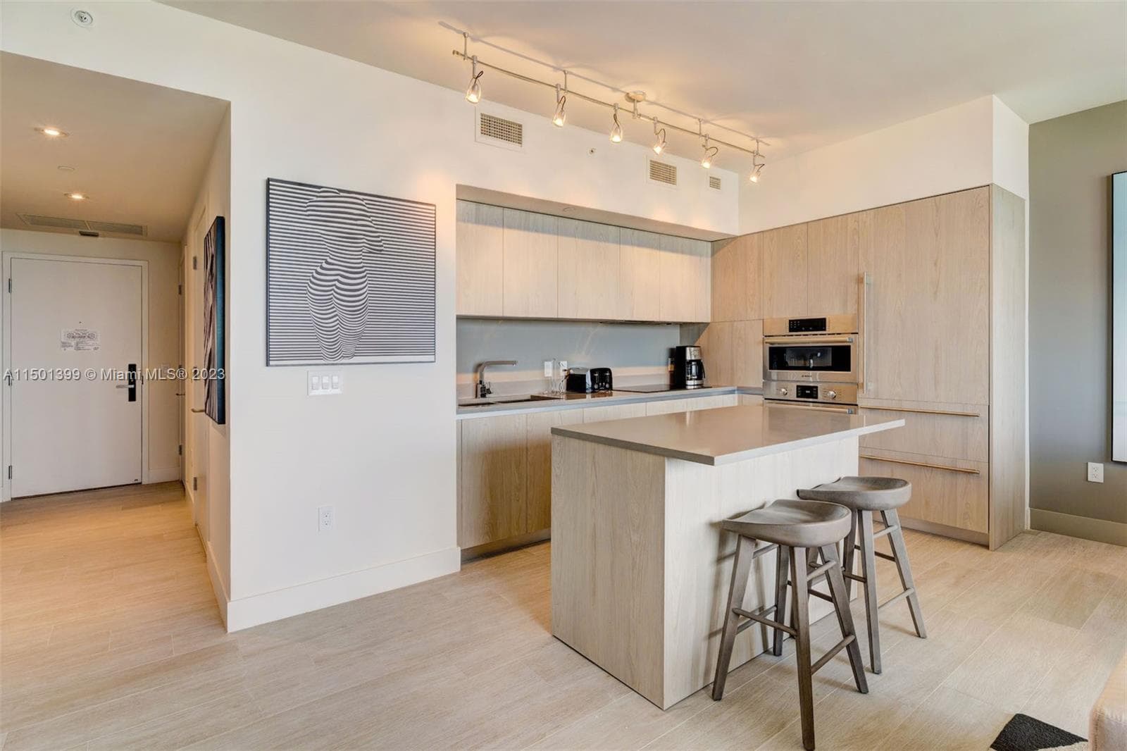 4010 Ocean Dr R2106 photo 7