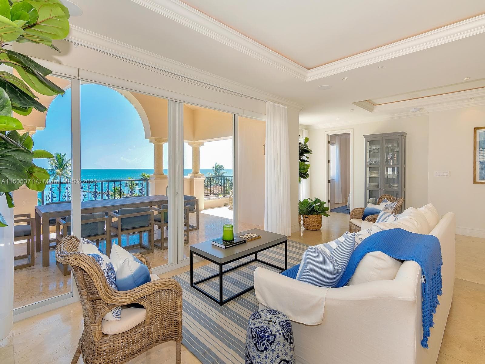 19251 FISHER ISLAND DRIVE 19251 photo 3