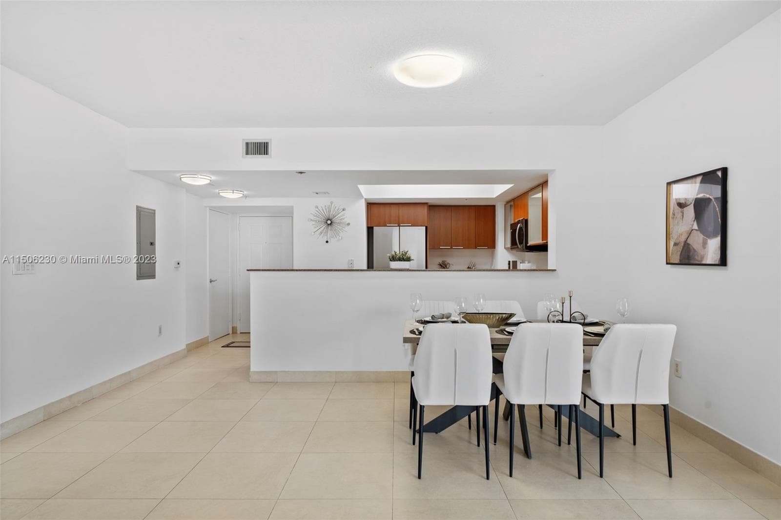 16699 Collins Ave 1710 photo 6